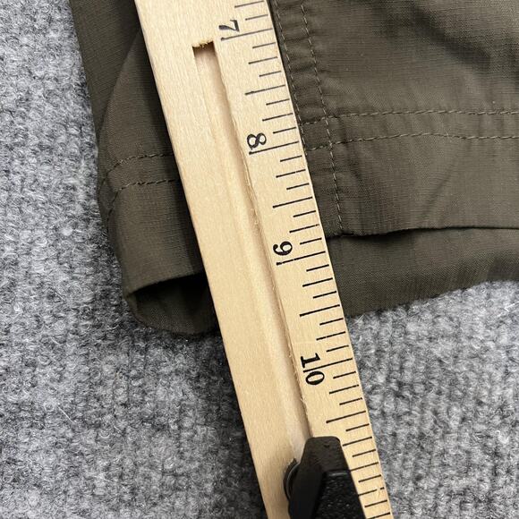 The North Face Shorts Mens Small Nylon Cargo Hiking Stow Pocket Olive Green - Picture 11 of 11